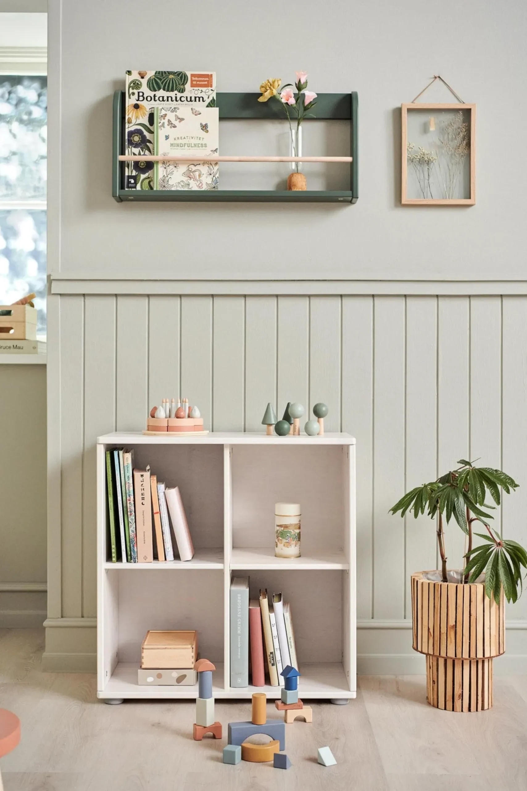 Bücherregal, 4 Fächer