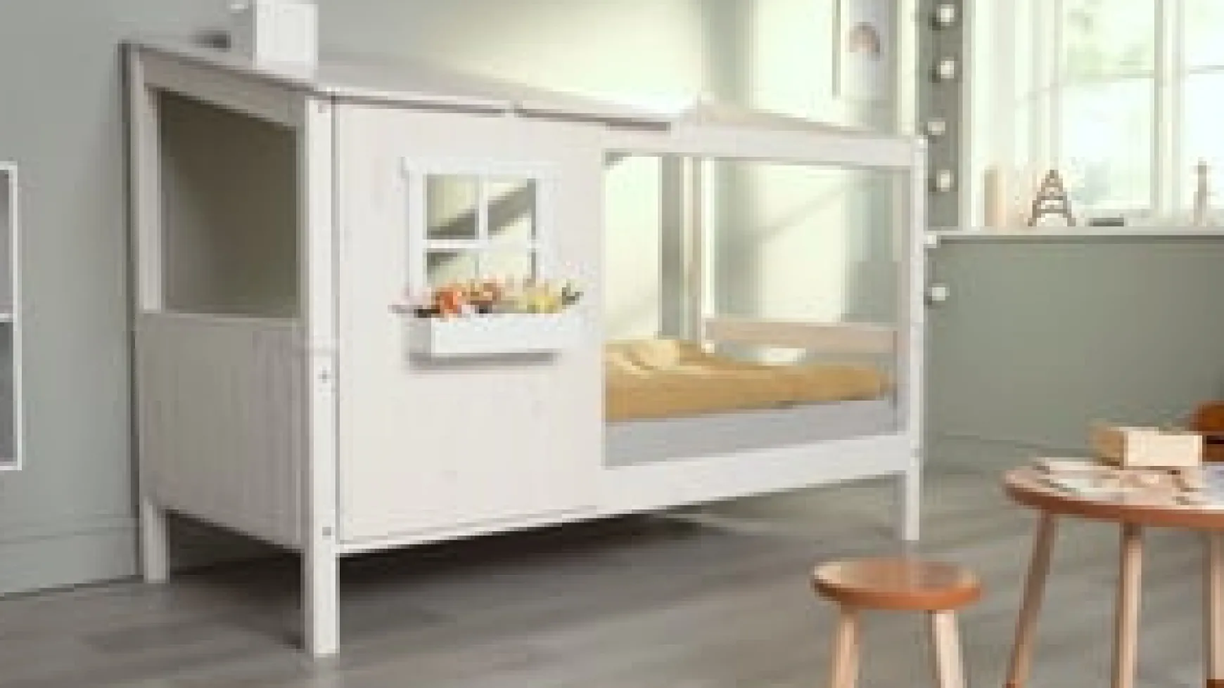Einzelbett mit 1/2 Classic-Haus