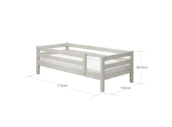 Einzelbett mit Absturzsicherung