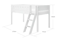 Halbhohes Bett mit Schrägleiter