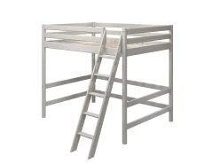 Hochbett mit Schrägleiter