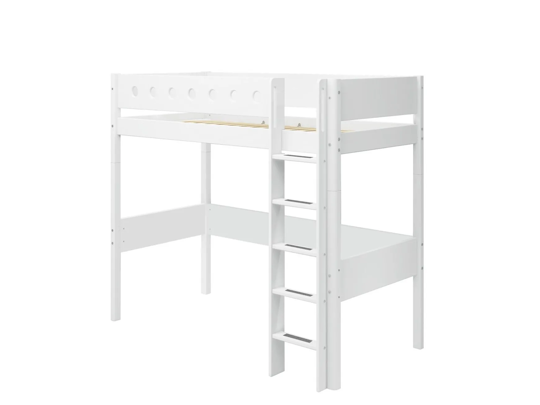 Hochbett mit senkrechter Leiter