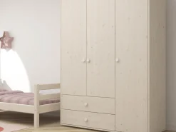 Kleiderschrank