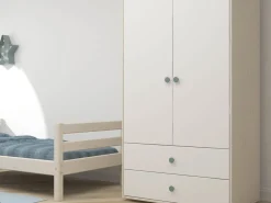 Kleiderschrank