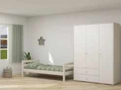 Kleiderschrank