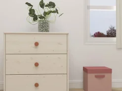 Kommode mit 3 Schubladen