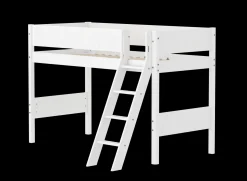 Mittelhohes Bett mit Schrägleiter