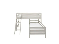 Mittelhohes Bett mit Schrägleiter